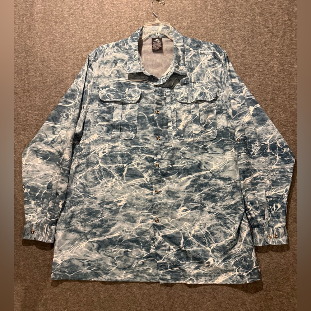 Mossy Oak Fishing Shirt Mens 2XL 50-52 blue ocean printed button up vented light